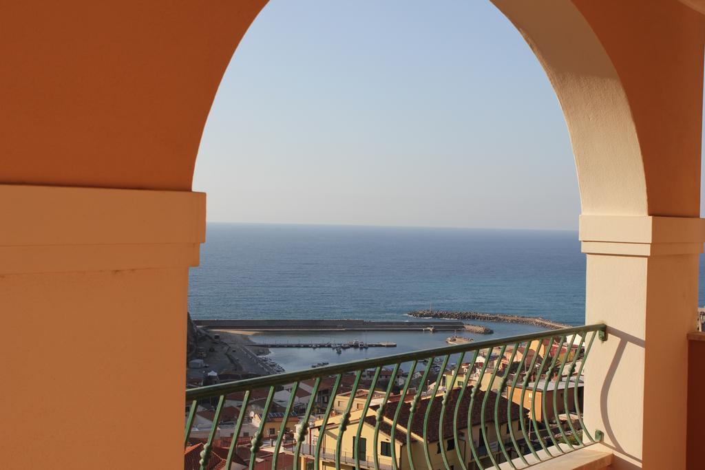 Buggerru A Mare Residence الغرفة الصورة